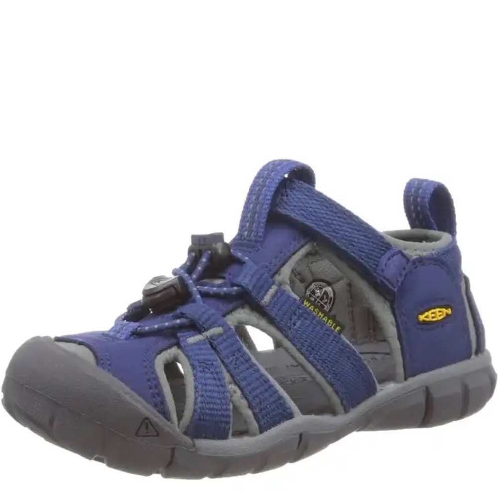 Summer shoes